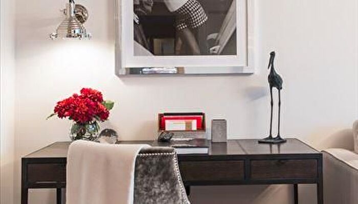 2 Bedroom Property To Rent In Fulham Road, London, SW3