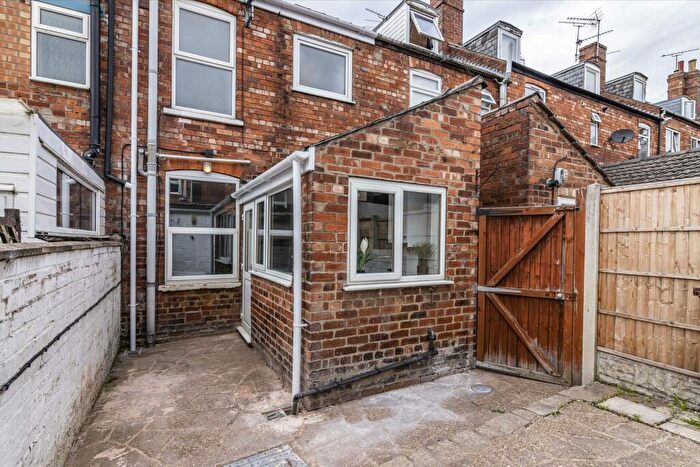 4 Bedroom Terraced House To Rent In Florence Street, LN2