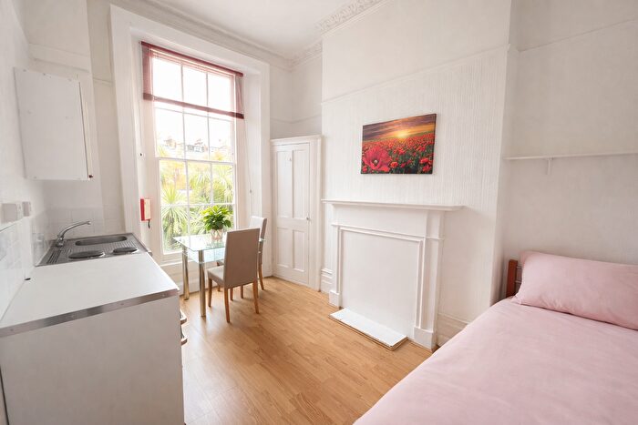 1 Bedroom Flat To Rent In Oakley Street, London, SW3