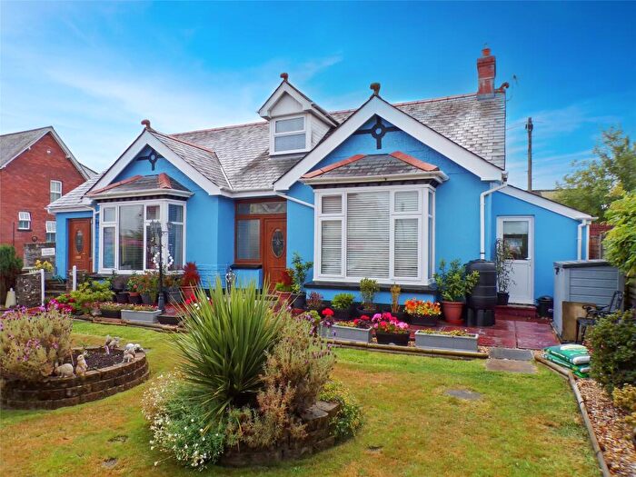 4 Bedroom Bungalow For Sale In Bickington Road, Sticklepath, Barnstaple, Devon, EX31