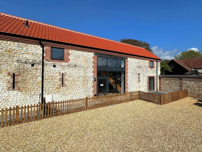 4 Bedroom Barn Conversion To Rent In Globe Street, Methwold, Norfolk, IP26