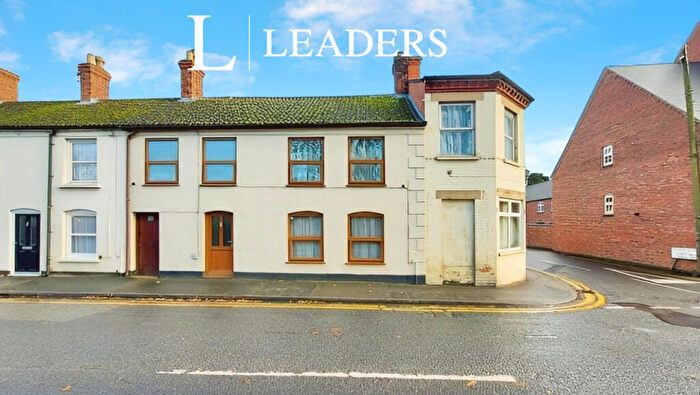 3 Bedroom Terraced House To Rent In South Street, Bourne, PE10