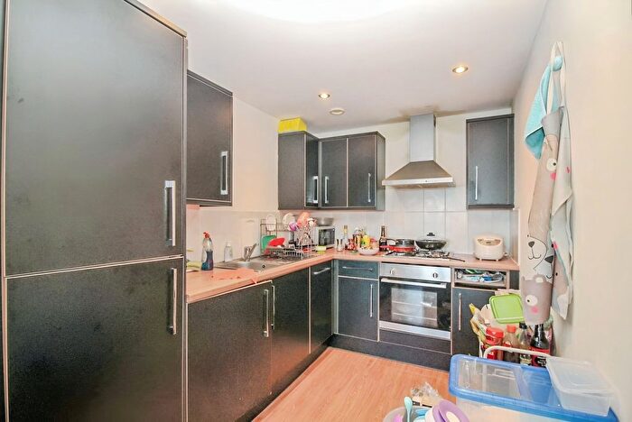 2 Bedroom Property To Rent In Cypress Point, Leylands Road, Leeds, LS2