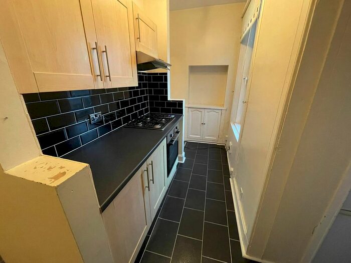 1 Bedroom Flat To Rent In A, Sandy Road, Carluke, ML8
