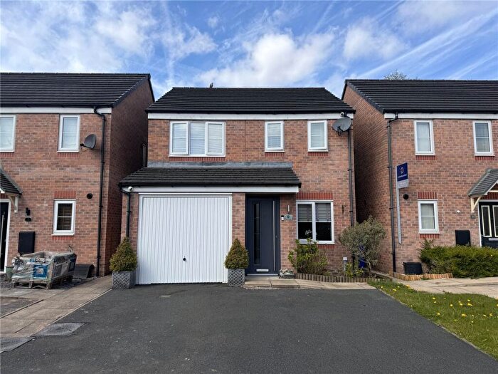 3 Bedroom Detached House To Rent In Thor Drive, Whitworth, Rochdale, Lancashire, OL12