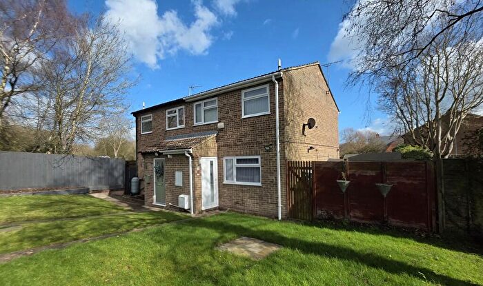 3 Bedroom Semi Detached House For Sale In Octavian Way, Brackley, NN13