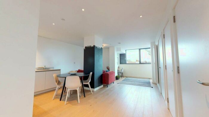 1 Bedroom Flat To Rent In Highgate Hill, N19