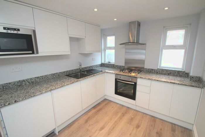 2 Bedroom House To Rent In Christchurch Road, Hemel Hempstead, HP2