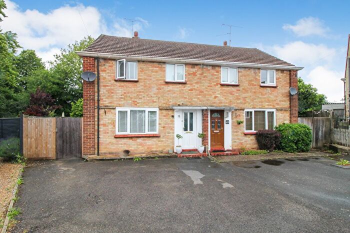 3 Bedroom Semi-Detached House To Rent In Ryle Road, Farnham, GU9