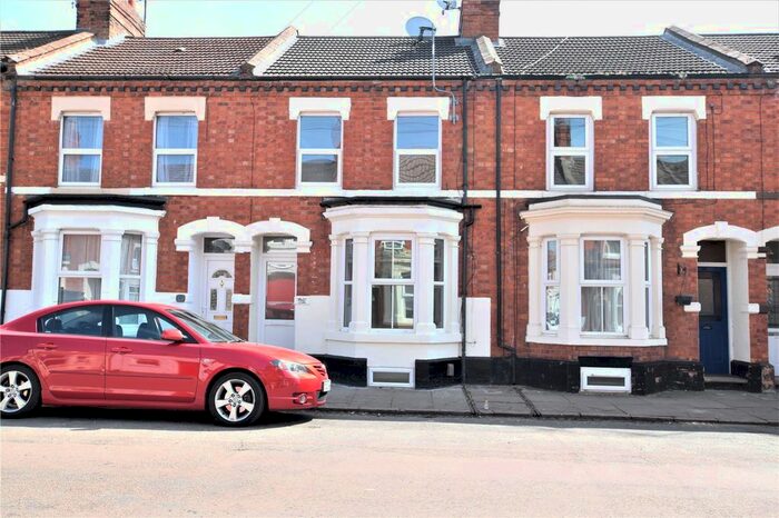 3 Bedroom Terraced House To Rent In Turner Street, Abington, Northampton, NN1