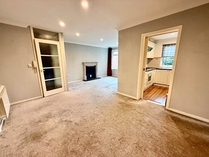 2 Bedroom Flat To Rent In Boldmere Gardens Boldmere, B73