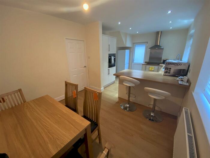 3 Bedroom Private Hall To Rent In Abbeystead Drive, Lancaster, LA1