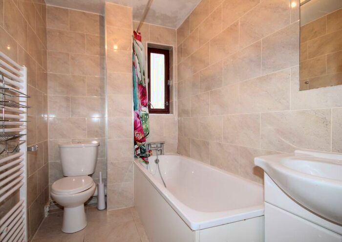 1 Bedroom Flat To Rent In Nicholsfield Walk, Islington, N7