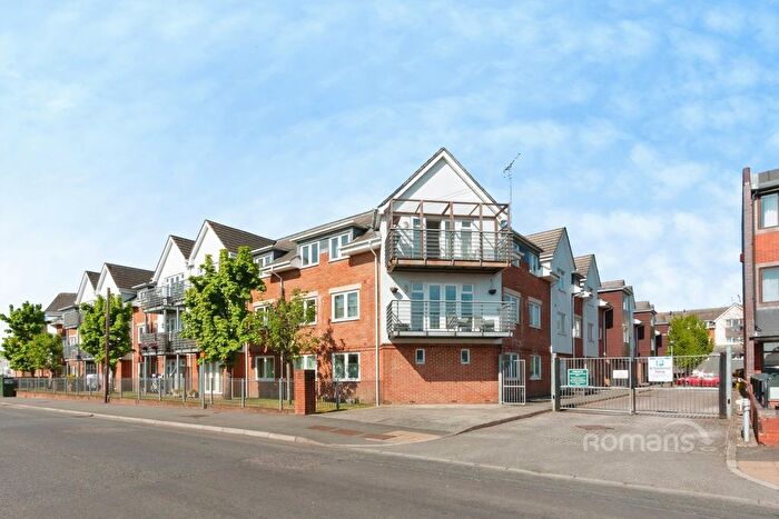 2 Bedroom Flat To Rent In Old Dairy Close, Fleet, Hampshire, GU51