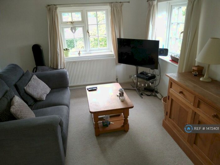 1 Bedroom Maisonette To Rent In Aspley Hill, Woburn Sands, Milton Keynes, MK17