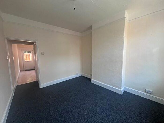 3 Bedroom Terraced House To Rent In Park Street, DY11