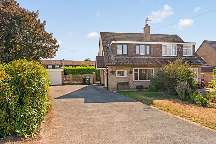 3 Bedroom Semi-Detached House For Sale In Fitz Crescent, Macclesfield, SK10
