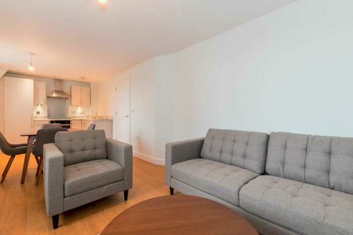 2 Bedroom Apartment To Rent In Block C, Victoria Riverside, Leeds, LS10