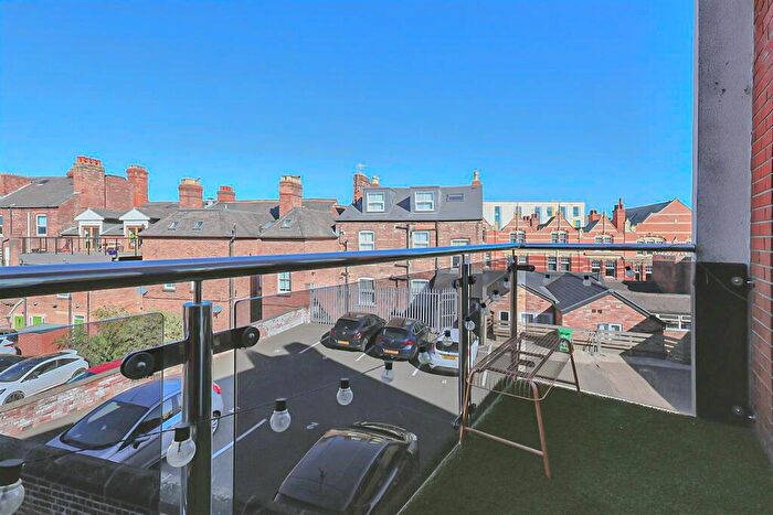 2 Bedroom Apartment For Sale In The Pinnacle, Cottage Terrace, Nottingham, NG1