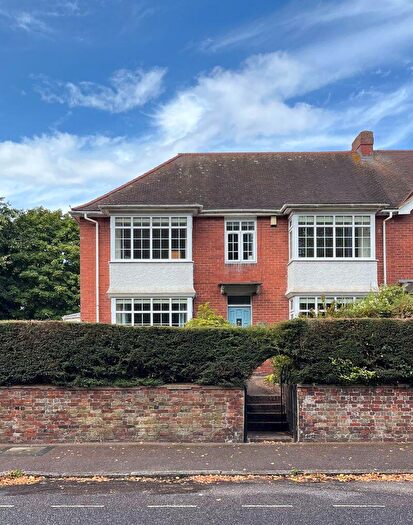 6 Bedroom Terraced House To Rent In Old Tiverton Road, Exeter, EX4
