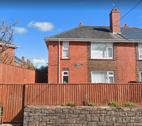 4 Bedroom Property To Rent In Ludwell Lane, Exeter (Pets Accepted), EX2