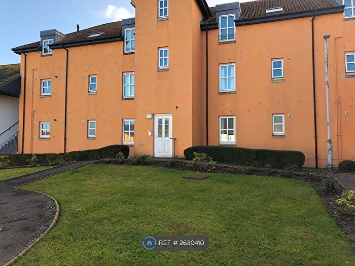 3 Bedroom Flat To Rent In Bobby Jones Place, St. Andrews, KY16