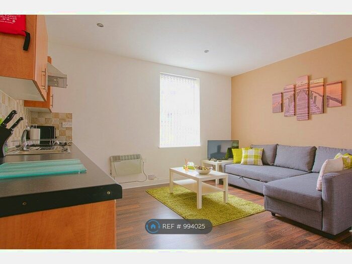 1 Bedroom Flat To Rent In Elford Grove, Leeds LS8