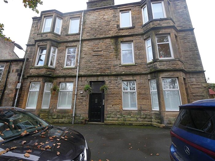2 Bedroom Flat To Rent In Luggiebank Road, Kirkintilloch, Glasgow, G66
