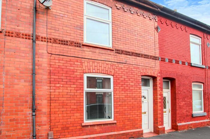 3 Bedroom Terraced House To Rent In Hewitt Street, Warrington, WA4