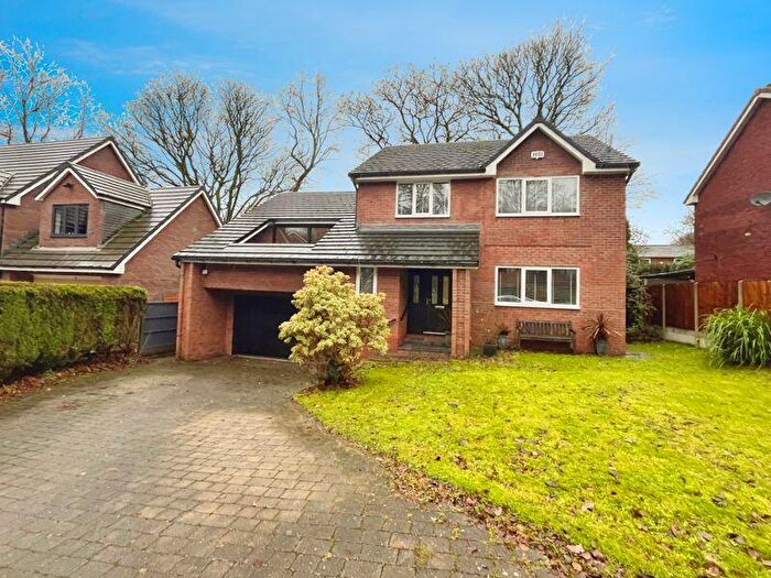 4 Bedroom Detached House For Sale In The Rowans, Heaton, BL1