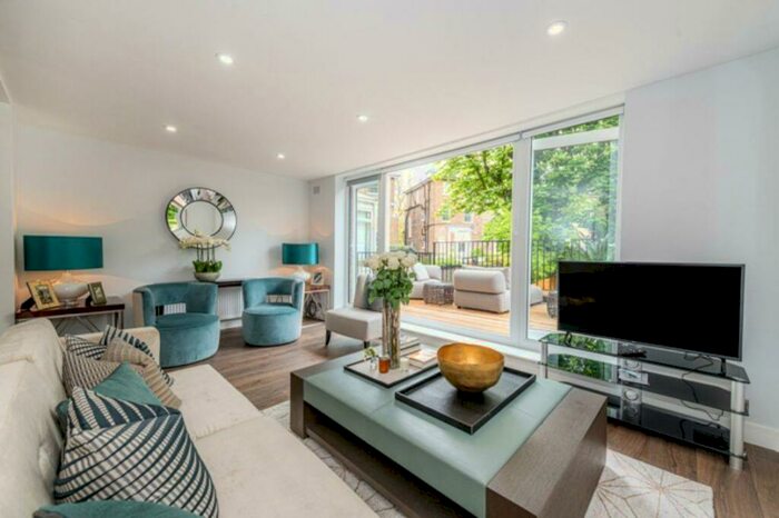 4 Bedroom House To Rent In Harley Road, Swiss Cottage, NW3