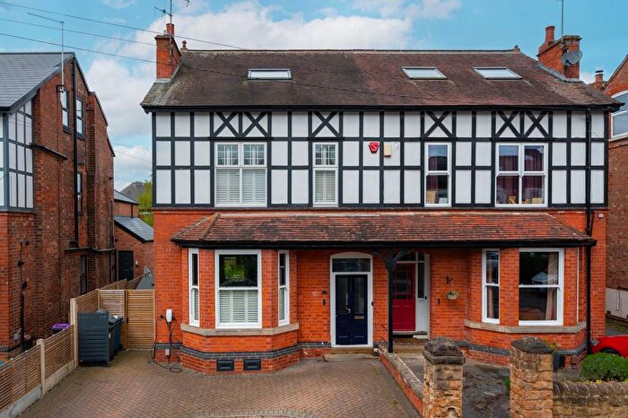 6 Bedroom Semi-Detached House For Sale In Henry Road, West Bridgford, NG2