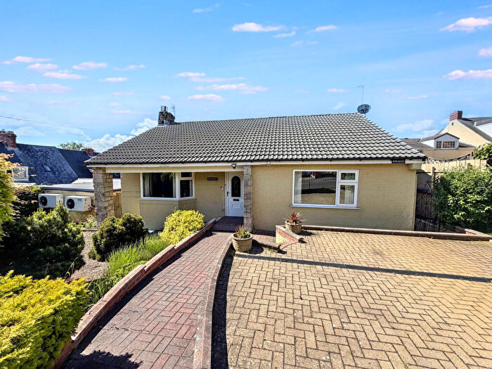 3 Bedroom Detached Bungalow For Sale In Buttsfield Terrace, Houghton Le Spring, Tyne And Wear, DH4