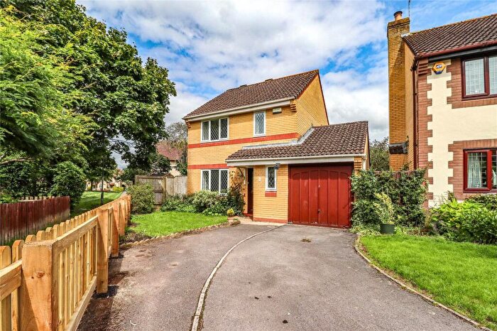 3 Bedroom Detached House For Sale In Tamarisk Close, Calne, Wiltshire, SN11
