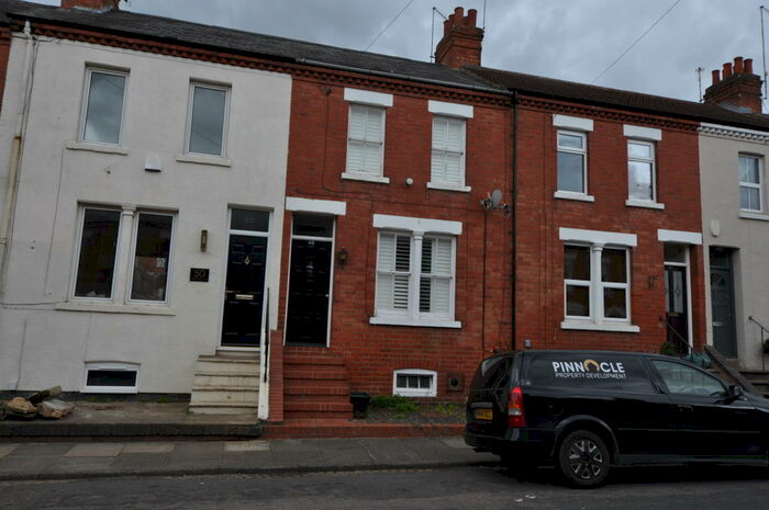 2 Bedroom Terraced House To Rent In Washington Street, NN2