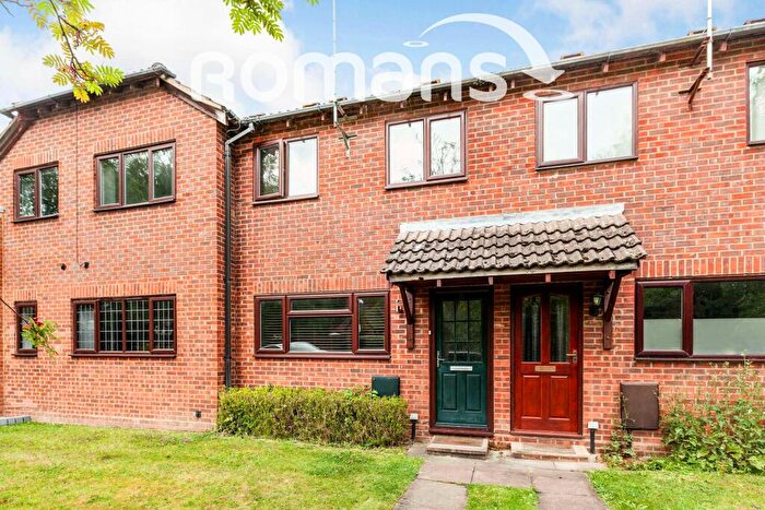 2 Bedroom Terraced House To Rent In Stanmore Close, SL5