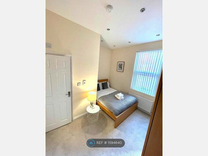 4 Bedroom Terraced House To Rent In Gordon Street, Coventry, CV1