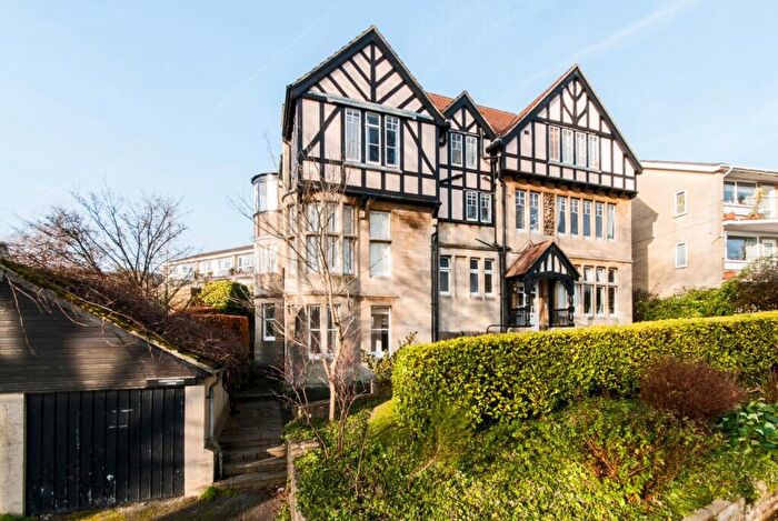 3 Bedroom Apartment To Rent In Lansdown Grove Lodge, Bath, BA1