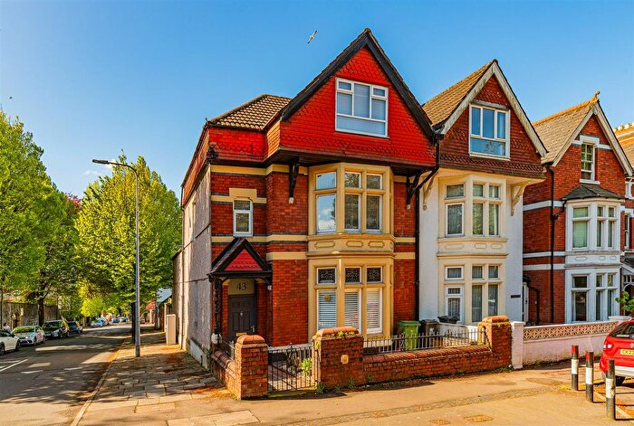 5 Bedroom End Terrace House For Sale In Pencisely Road, Llandaff, Cardiff, CF5