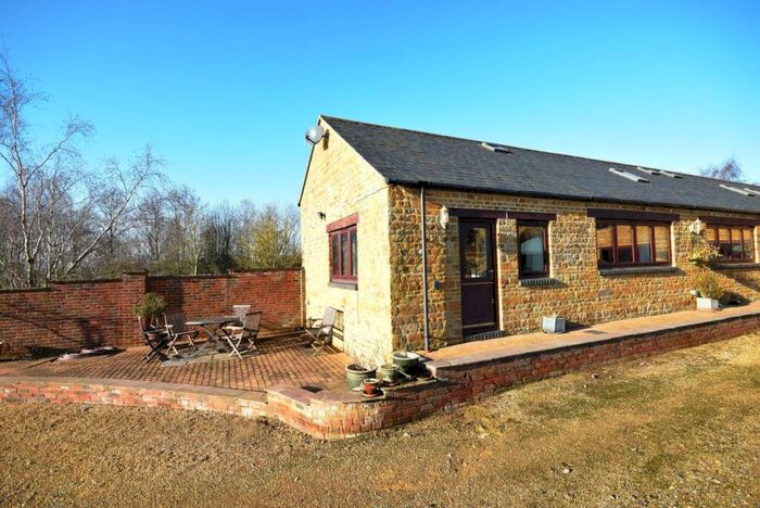 1 Bedroom Semi-Detached House To Rent In Fully Furnished - Glendon, Kettering, NN14