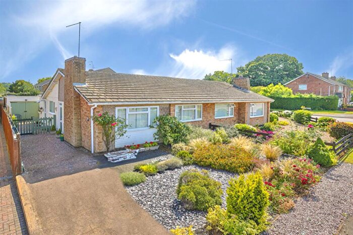 2 Bedroom Semi-Detached Bungalow For Sale In Grange Road, Little Cransley, NN14