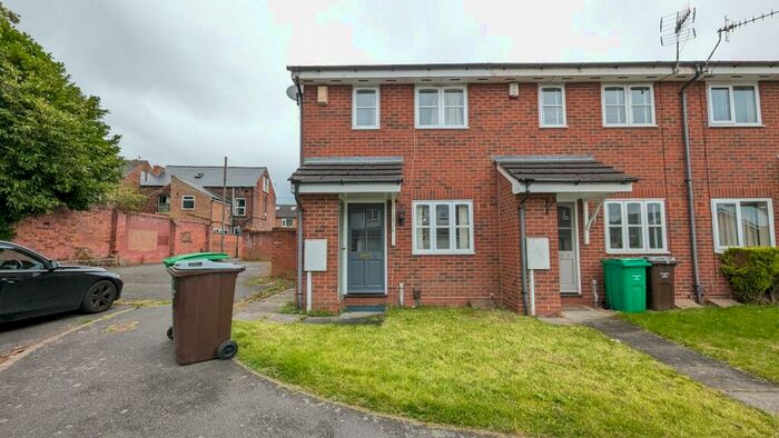 2 Bedroom End Of Terrace House To Rent In Sandpiper Way, Lenton, Nottingham, NG7