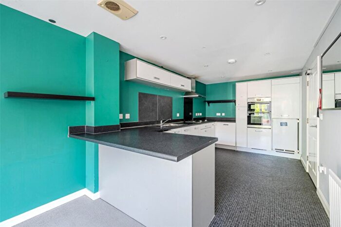 3 Bedroom Terraced House For Sale In Dorian Road, Bristol, Somerset, BS7