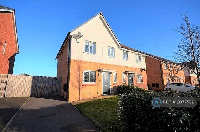 3 Bedroom Semi-Detached House To Rent In Central Way, Liverpool, L24
