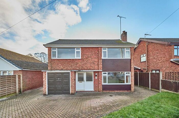 4 Bedroom Detached House For Sale In Park View, Sharnford, LE10