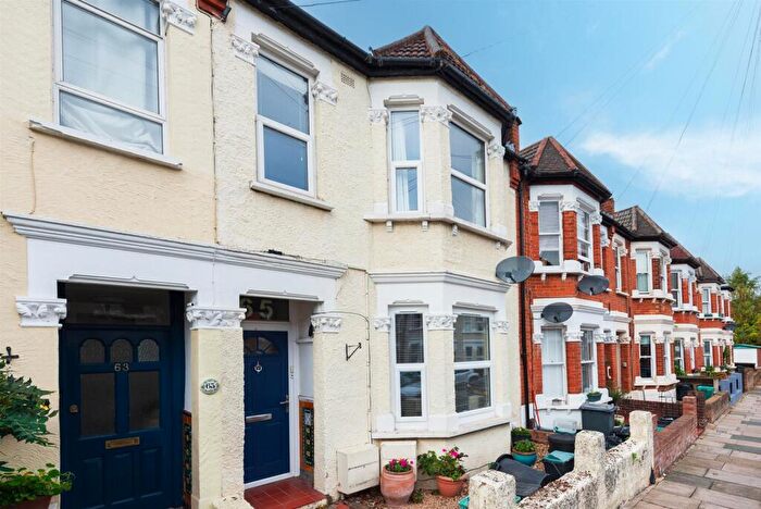 1 Bedroom Flat For Sale In Morgan Road, Bromley, BR1