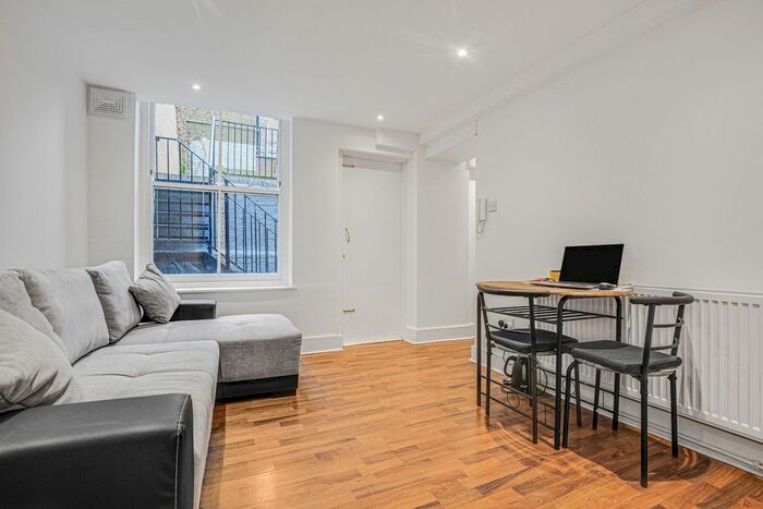 Studio To Rent In Yorkway, Camden, Islington, N7