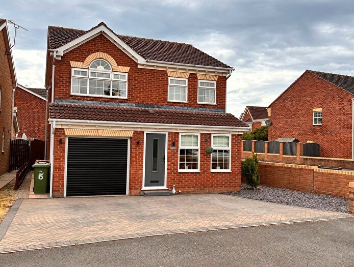 4 Bedroom Detached House For Sale In Elm Way, Messingham, DN17