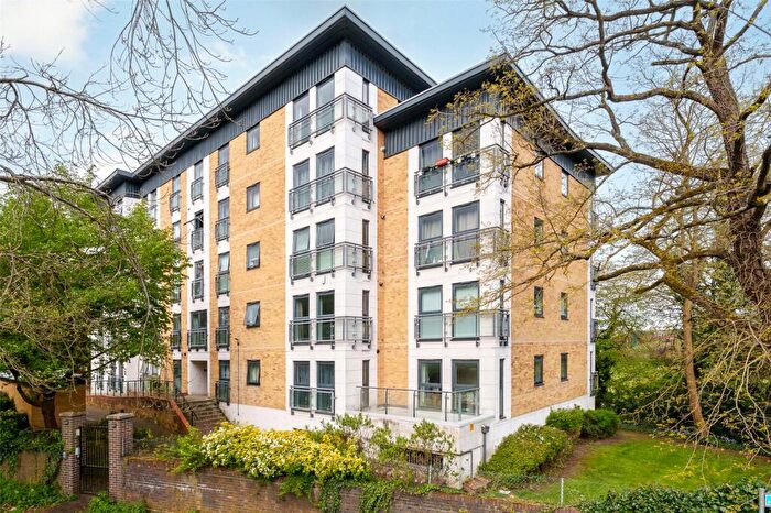 1 Bedroom Apartment To Rent In Mount Lane, Bracknell, Berkshire, RG12