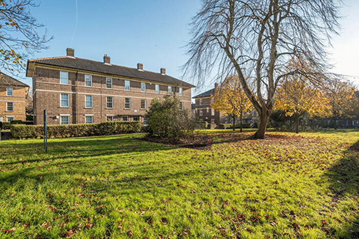 2 Bedroom Maisonette For Sale In Ryculff Square, Blackheath, London, SE3